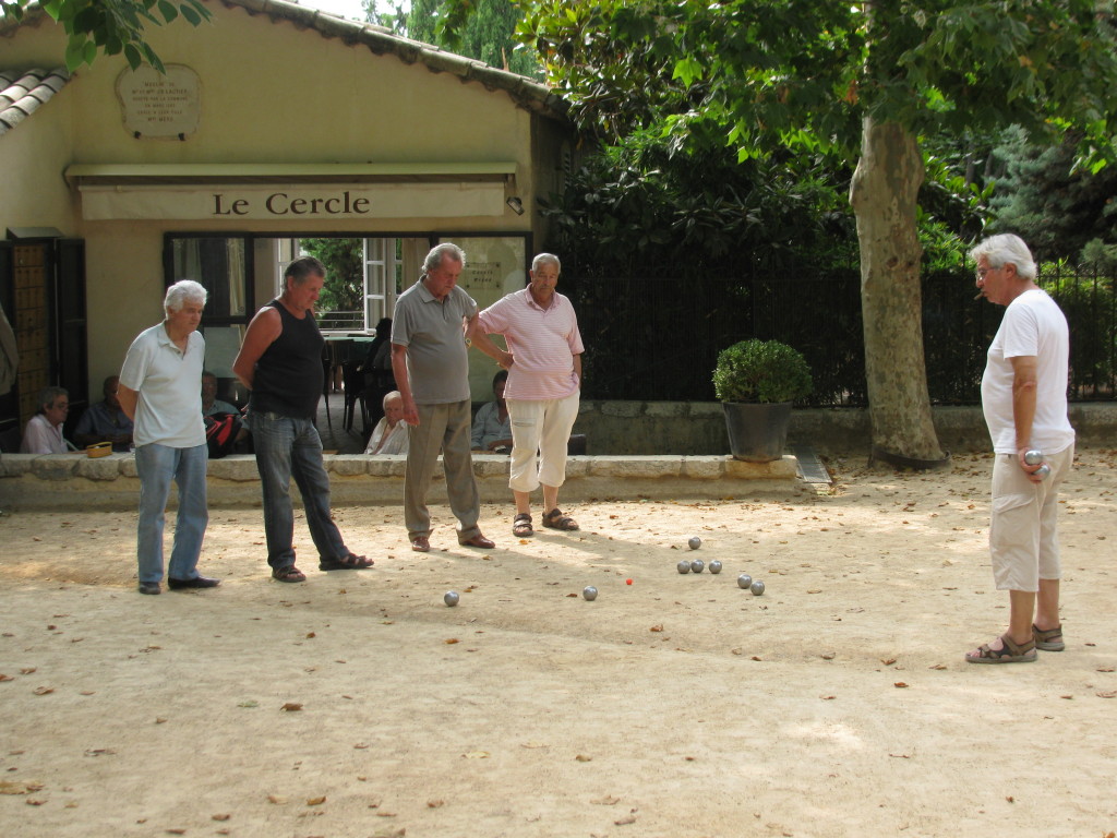 Hard thinking over a game of petanque ;)