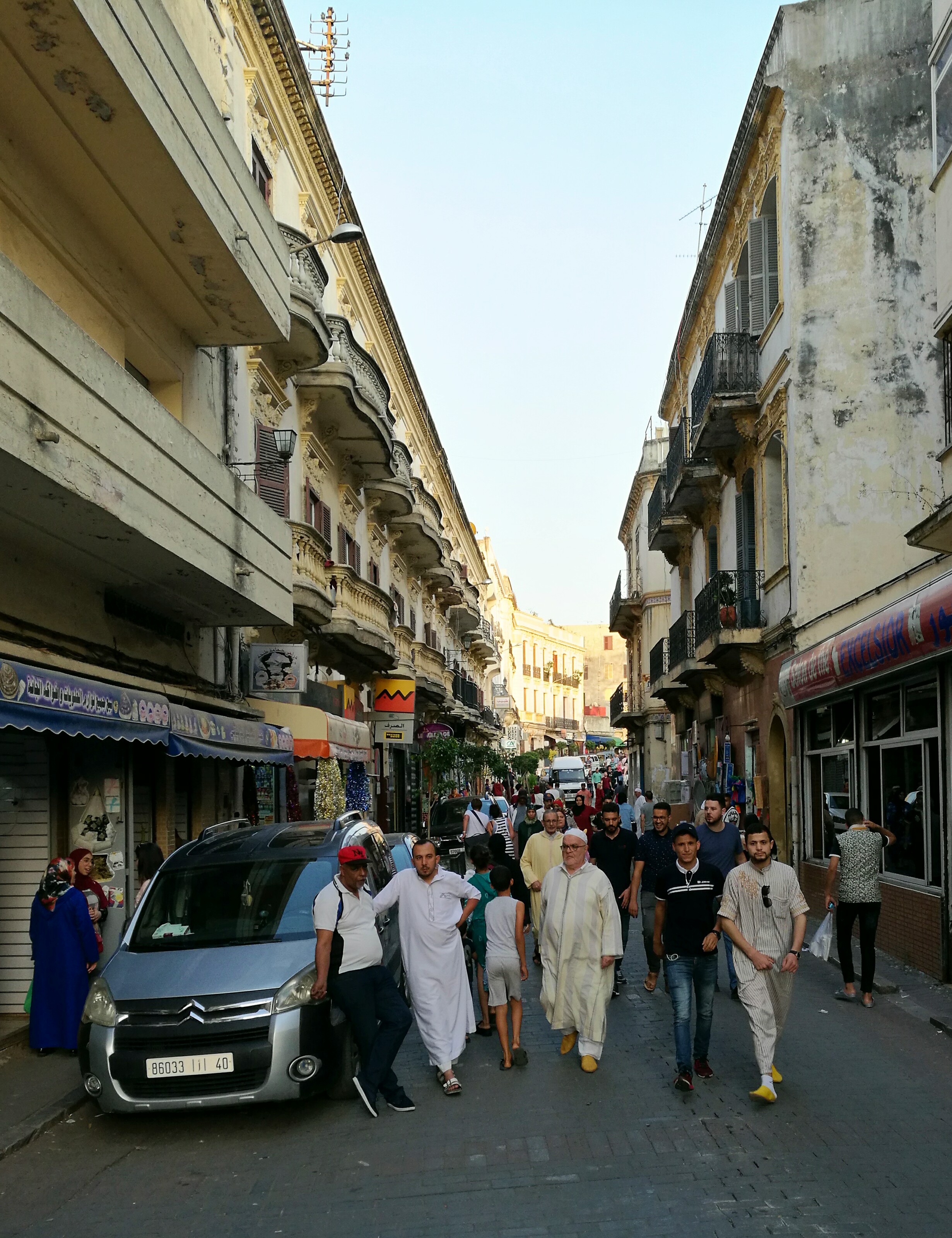 Tanger živi na ulici